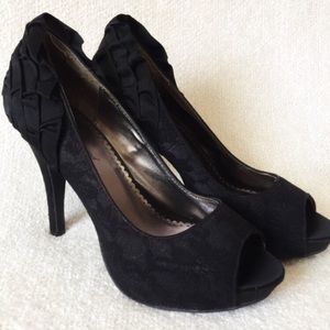 Black Lace Peep Toe Pumps